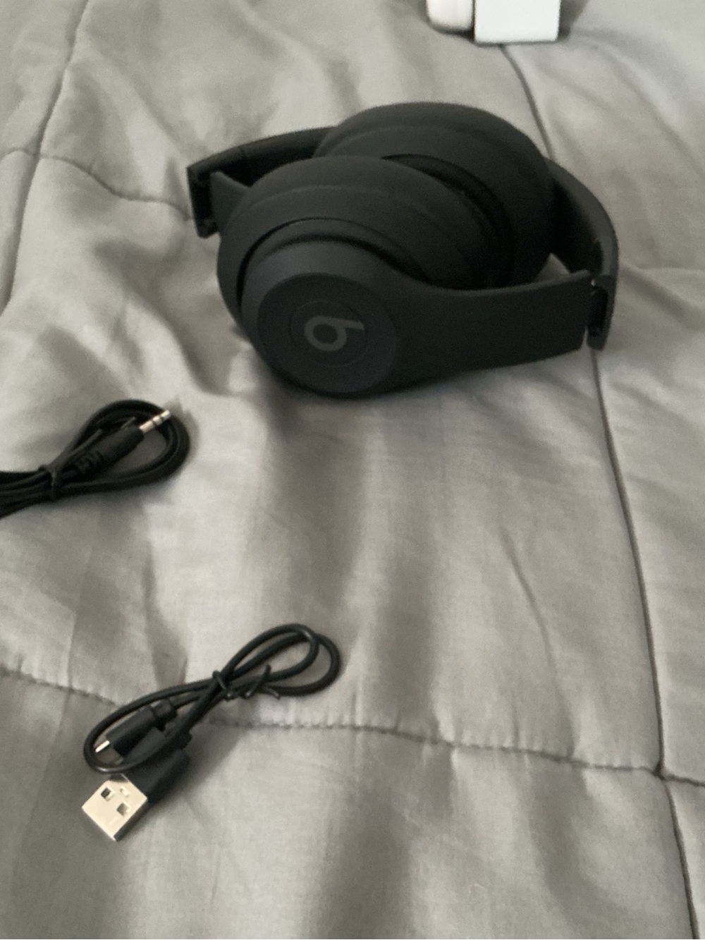 Beats studio pro 3s BRAND NEW